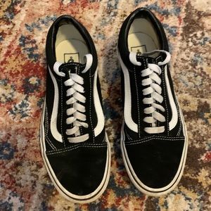 Black Platform Vans